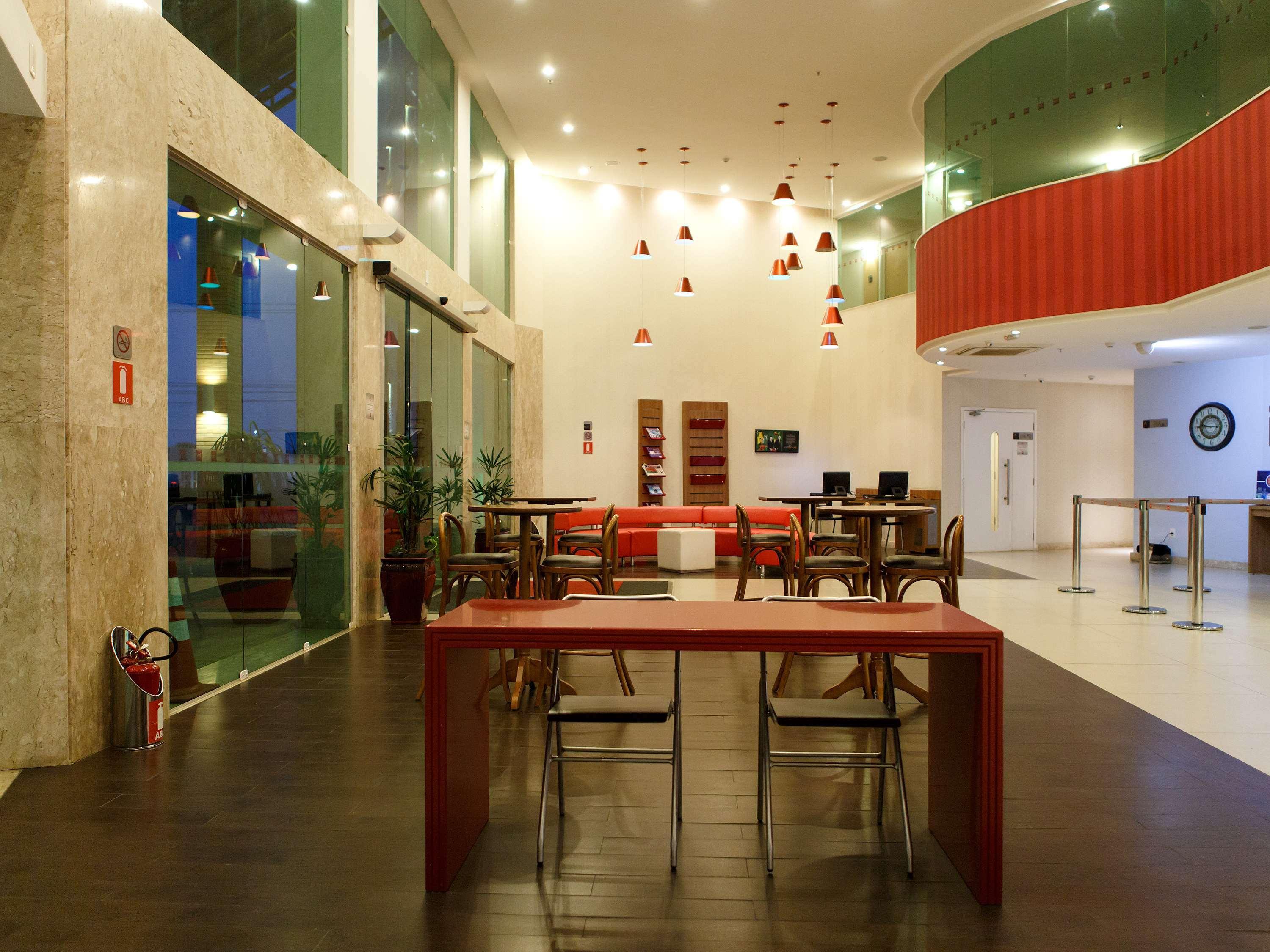 Ibis Vitoria Da Conquista Hotel Bagian luar foto
